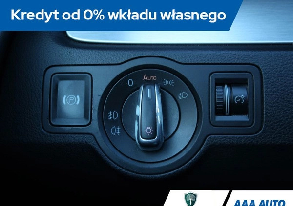 Volkswagen Passat CC cena 30000 przebieg: 203514, rok produkcji 2008 z Mińsk Mazowiecki małe 232